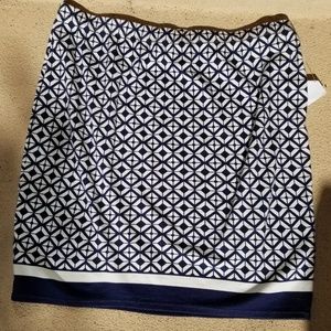 Studio m skirt large nwt🛍